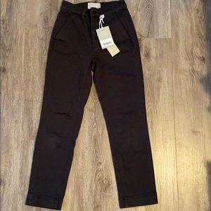 Everlane Sim Leg Crop Pant